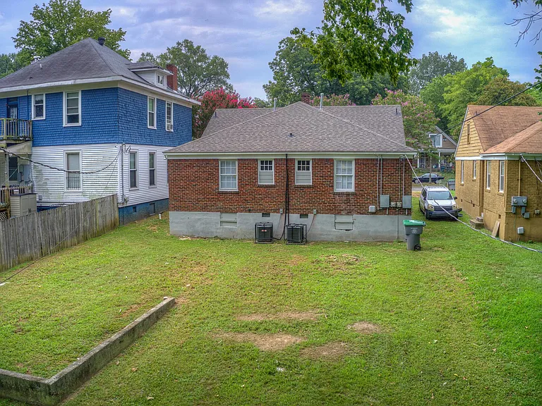 1202 Tutwiler Ave — Photo 20