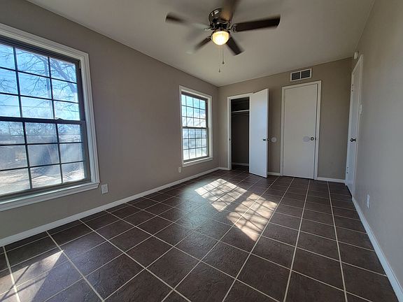 2nd image of 2501 Smu Ave