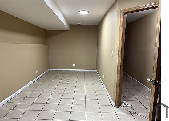 4th image of 7009 S Winchester Ave
