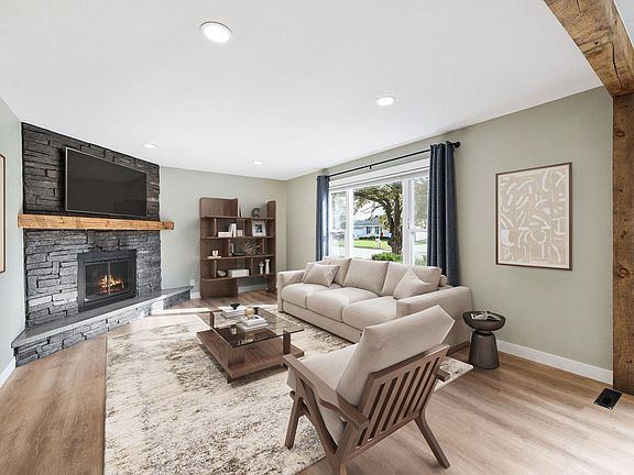2nd image of 1603 Ontario Dr