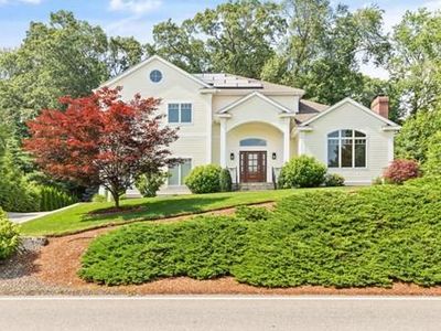 9 Lockeland Rd, Winchester, MA, 01890