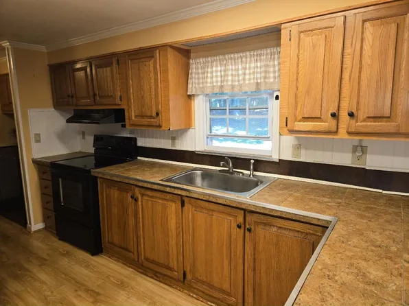 1407-127 Middle Rd, Calverton, NY 11933