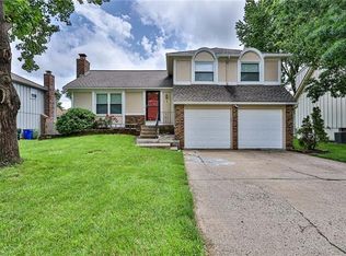 1454 S Lindenwood Dr, Olathe, KS 66062