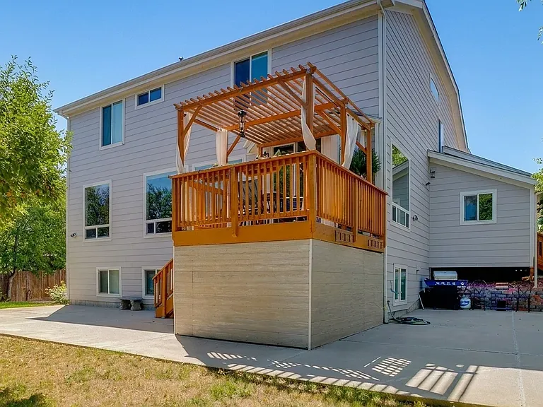 1395 E 100th Ln — Photo 101