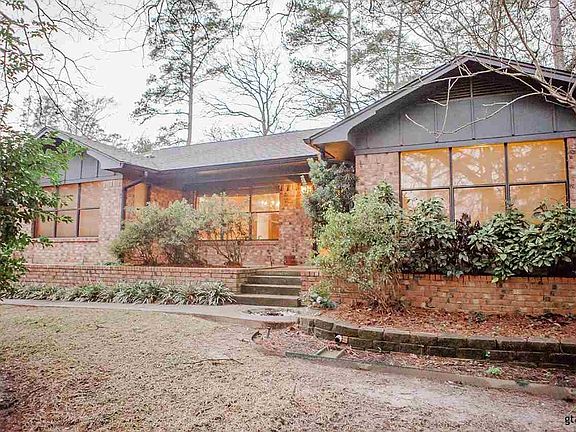 2nd image of 426 Hideaway Ln E