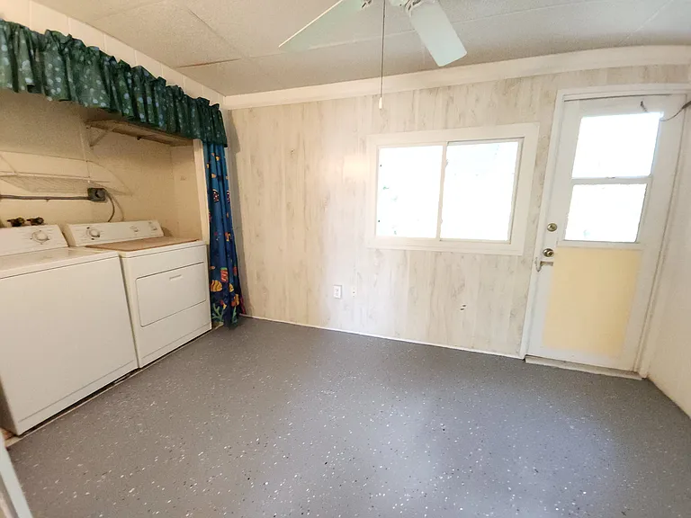 8346 10th Way N — Photo 27