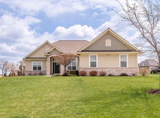 W129S8726 Boxhorn Reserve Dr, Muskego, WI 53150