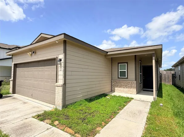 10233 Cleartide Ln, Houston, TX 77034