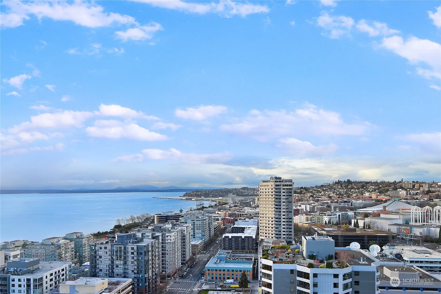 121 Vine Street #303 photo 1