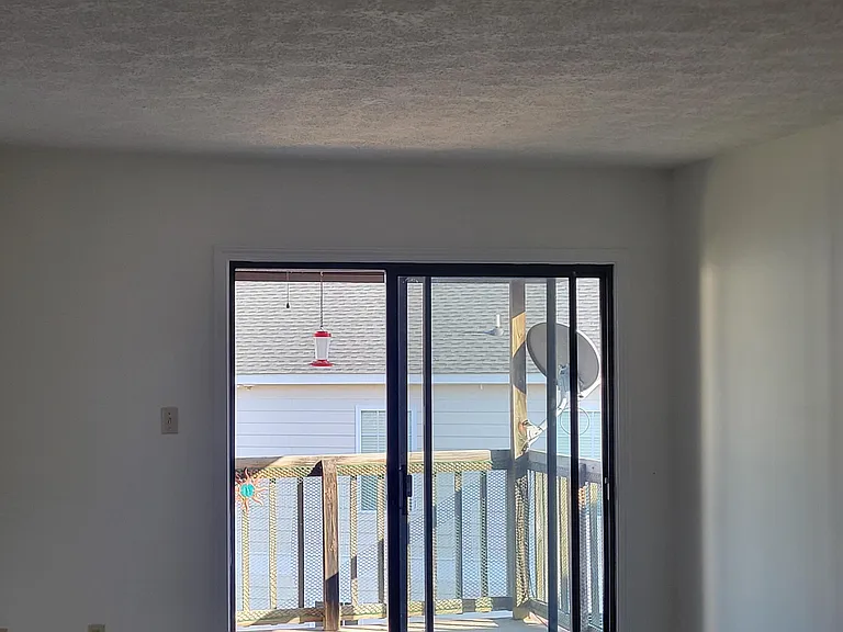 313 Lake Place Condo Dr — Photo 11