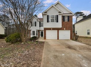 332 Jasmine Dr, Locust Grove, GA 30248