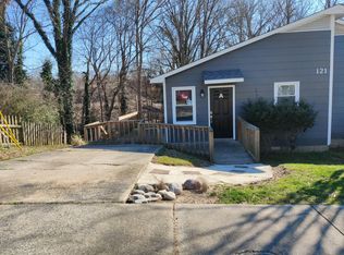 121 Chestnut St #A, Durham, NC 27707