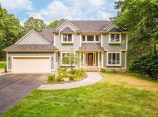 30 Bay View Rd, Dover, NH 03820