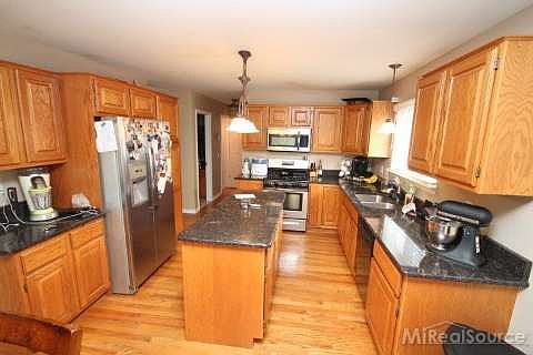 4th image of 54497 Amber Dr