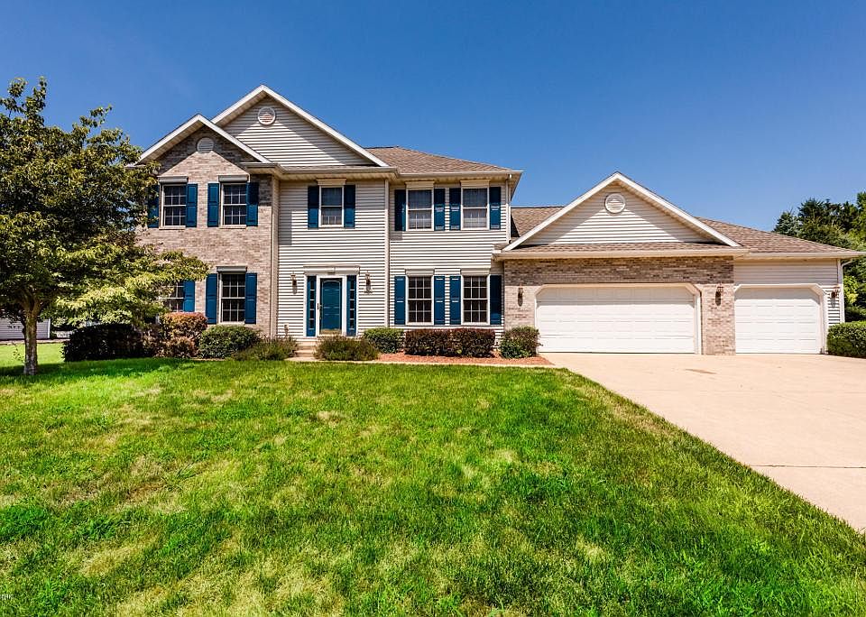 1st image of 1315 Silver Creek Pl