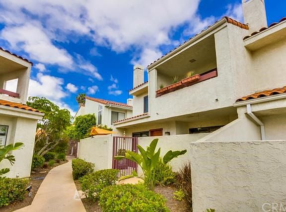 2nd image of 2100 Plaza Del Amo Unit 110