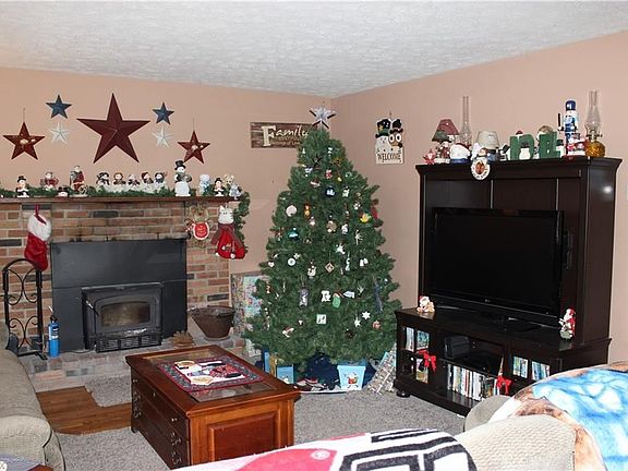 2nd image of 824 Reno Dr #826