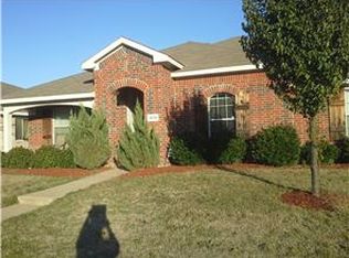 1620 Ambercrest Dr, Lancaster, TX 75146