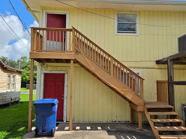 6331 Siers St #B — Photo 17