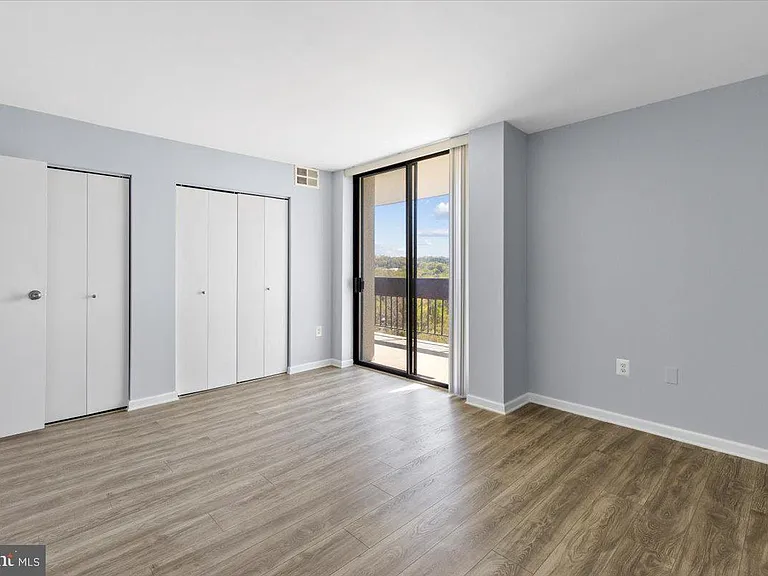 5300 Holmes Run Pkwy #1210 — Photo 24