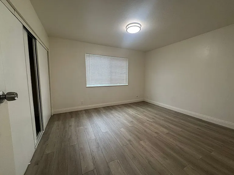 25538 Del Mar Ave #13 — Photo 13