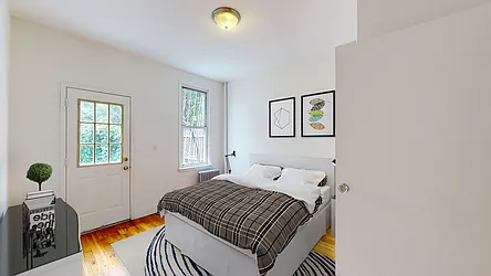 Rented by Bond New York