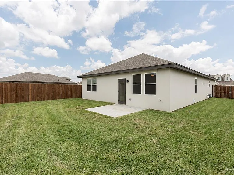 14203 Chalk Ridge Dr — Photo 2