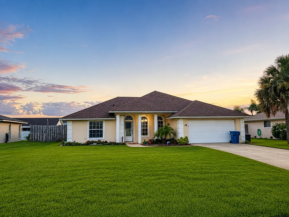 18 Sea Hawk Dr