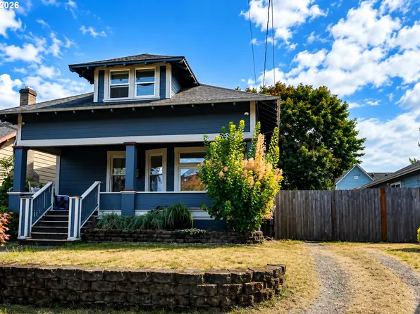 8028 SE Taylor St, Portland, OR 97215
