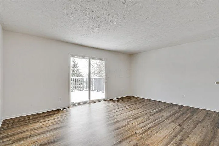 8328 Yuma Dr — Photo 3