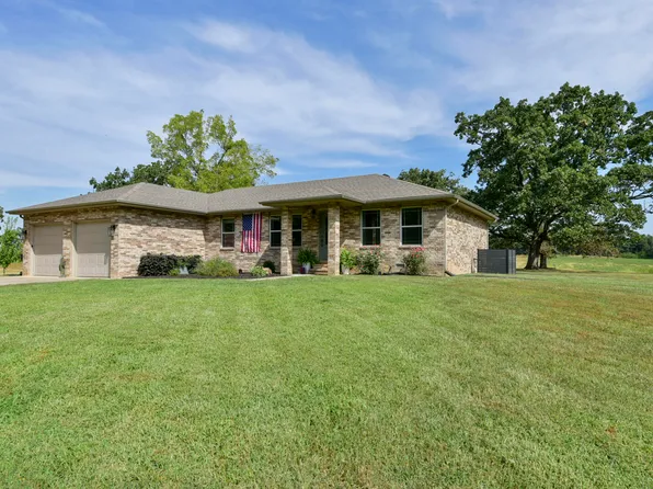 7390 Lawrence 2022, Miller, MO 65707