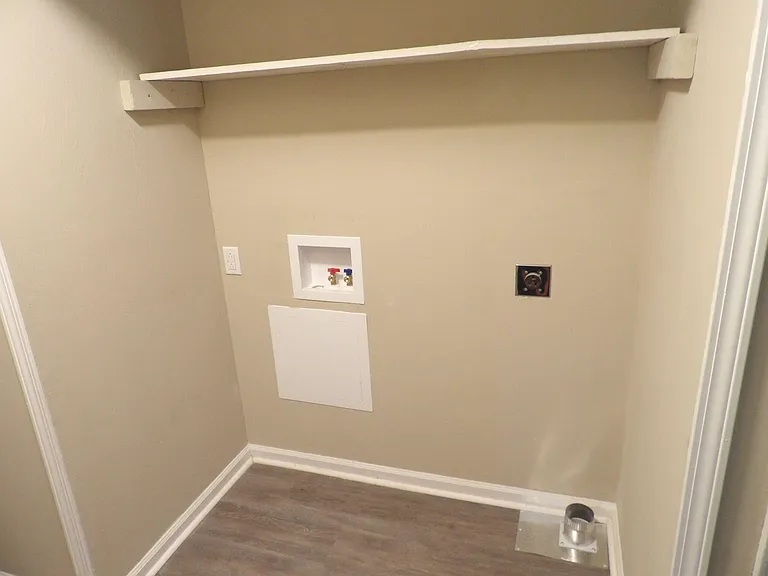 248 Meadowview Dr #2 — Photo 28
