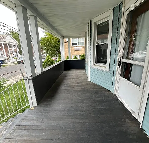 415 Willow St — Photo 17