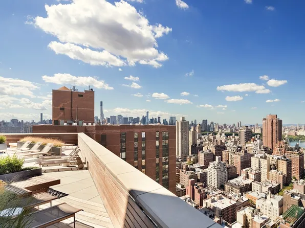 205 East 92nd Street image 10 of 19