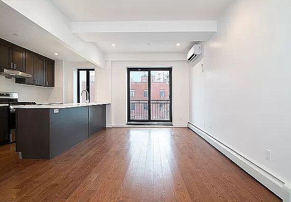 3rd image of 75 Eckford St #3A