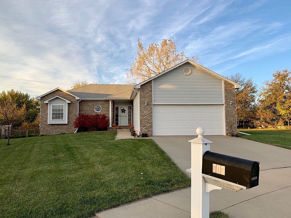 705 N 25th St Beatrice NE 68310 Zillow