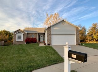 701 703 N 25th St Beatrice NE 68310 Zillow