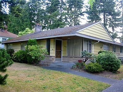 1st image of 10710 19th Ave NE