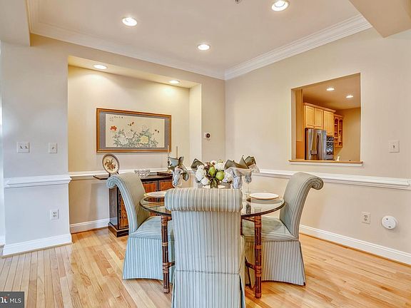 4th image of 10547 Tuckerman Heights Cir