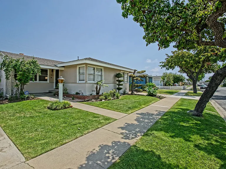 5512 Wiseburn St — Photo 3