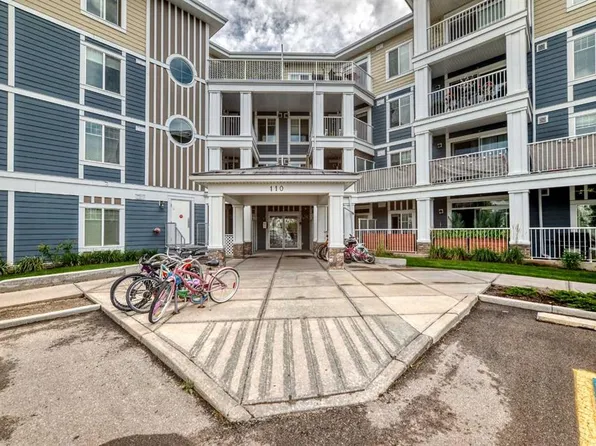 110 S Auburn Meadows Vw SE #314, Calgary, AB T3M 2M2