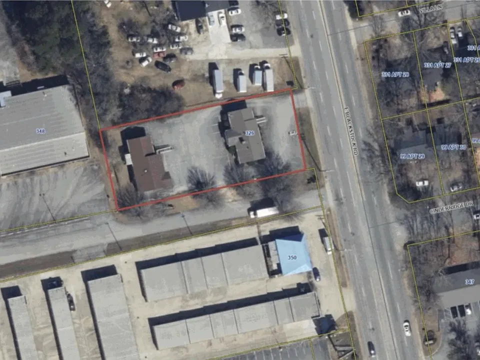 326 E Blackstock Rd