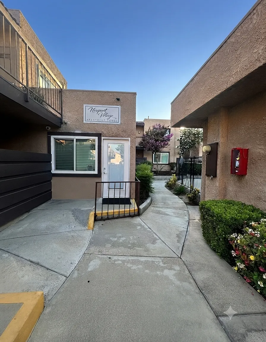 Newport Village Apartments — Photo 2