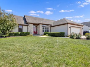 644 Cherrywood Dr, Waterford, WI 53185