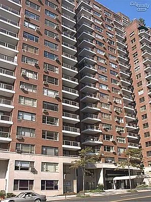4th image of 50 Sutton Pl S APT 20F