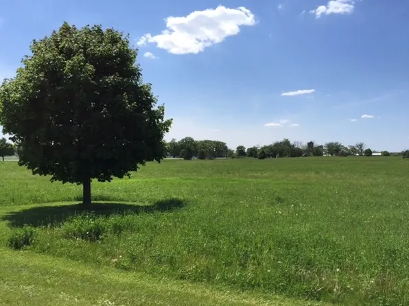 8709 Prairie Field Dr, Union, IL 60180