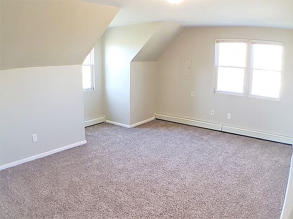 2nd image of 516 Grand Ave Floor 2