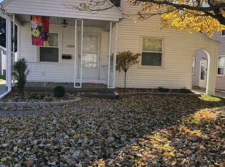 1204 E Tripp Ave, Peoria, IL