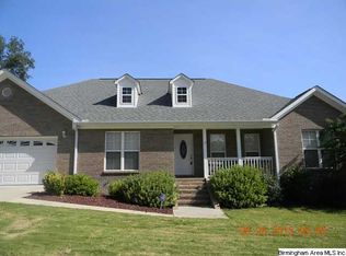 35 Maplewood Cir, Clanton, AL 35045