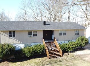 1446 Mac Dr, Stow, OH 44224